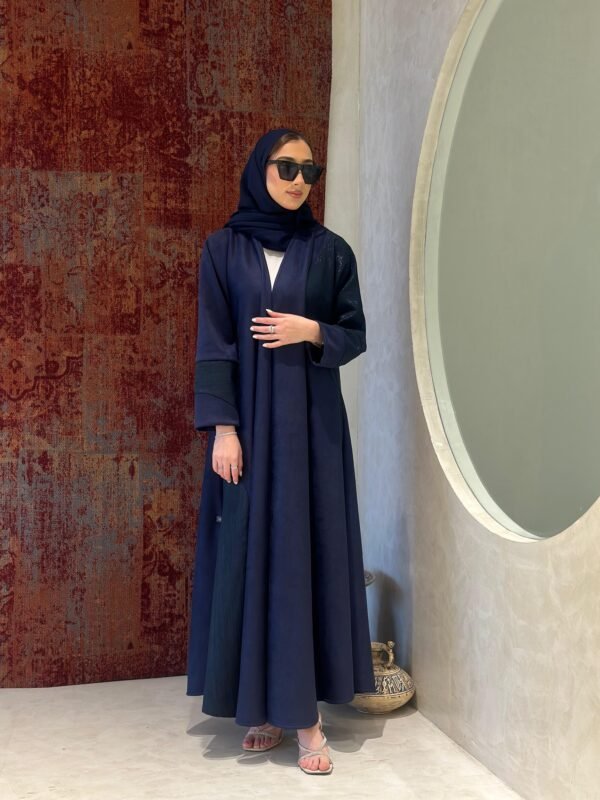 029 Winter Abaya - Image 11