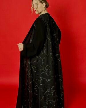 142  Black abaya